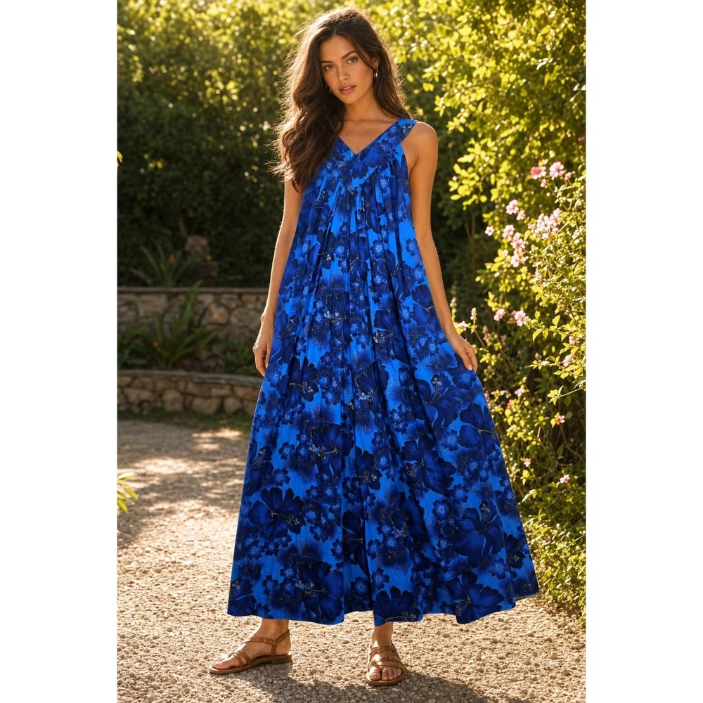 Vintage Hawaiian Muumuu Dress Women's S/M Blue Floral Tent Trapeze Tiki 60s 70s